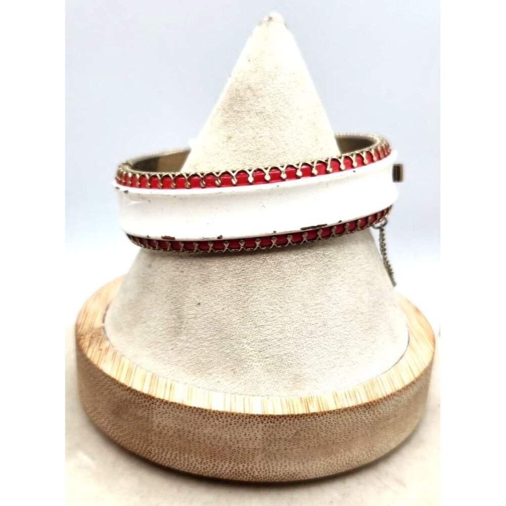 Vintage 1970's Red & White Enamel Gold Tone Hinged Bangle Bracelet